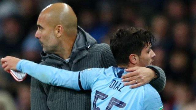 外线出手 外线出手